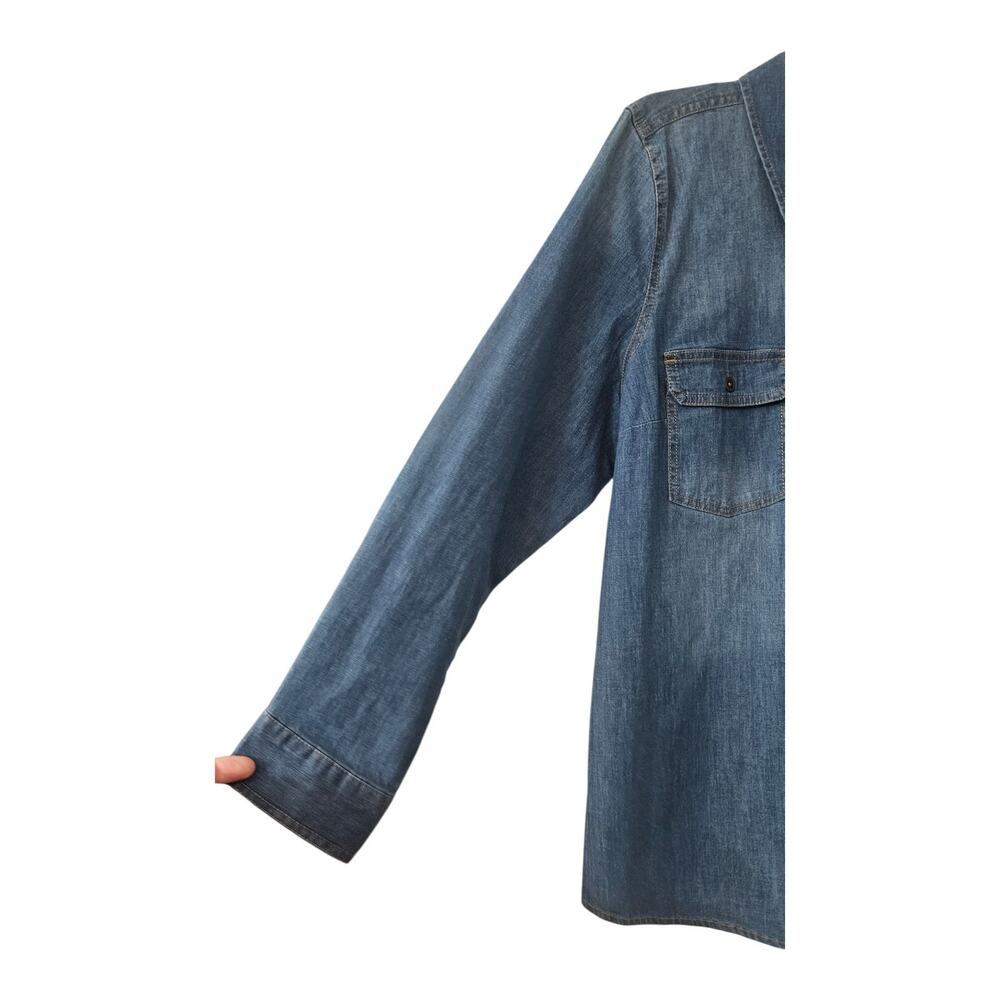d & co Womens Size L Chambrey Shirt Top Collared 1/2 Zip Front Flap Pockets - Picture 4 of 6